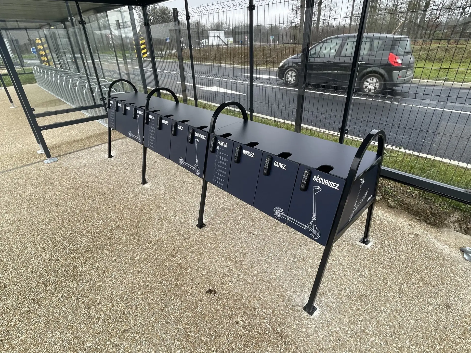 Park'In sécurise et recharge les trottinettes d'un acteur majeur de la grande distribution